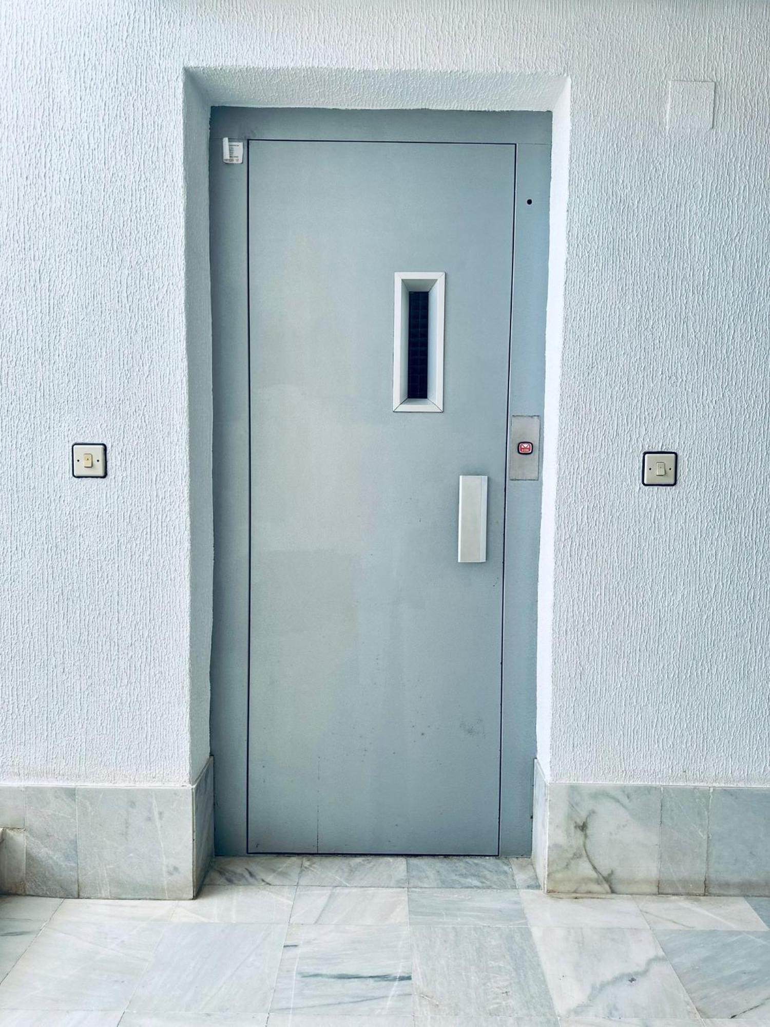 Studio Apartment Santana Habaneras - 05 At Beach With Garage, Pool And Lift Torrevieja Exterior foto